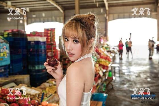 爱丝，这组写真好运气，紧身裤靠谱到飞起——原图来了！