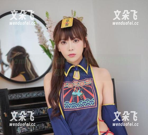 Dami(퀸다미)挥舞短裙，高清图片中间的云朵变得有点嫉妒!