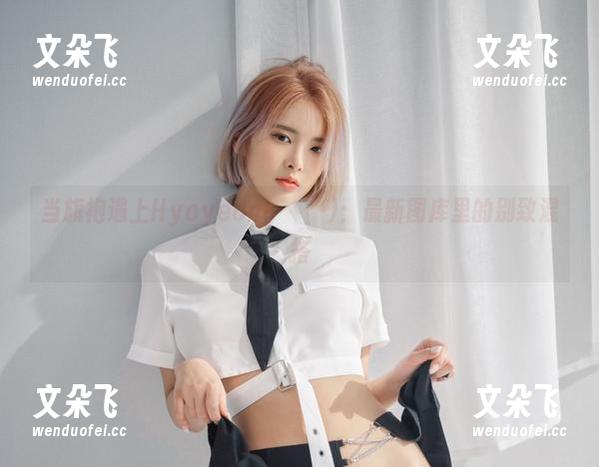 当旗袍遇上Hyoyeon(김효연)：最新图库里的别致混搭
