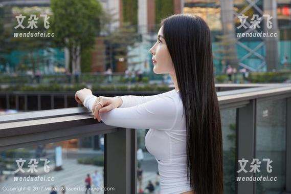 MiiTao蜜桃社-王婉悠Queen MiiTao蜜桃社 - 把王婉悠Queen的黑丝原图放到面前,我只能说,过分了。