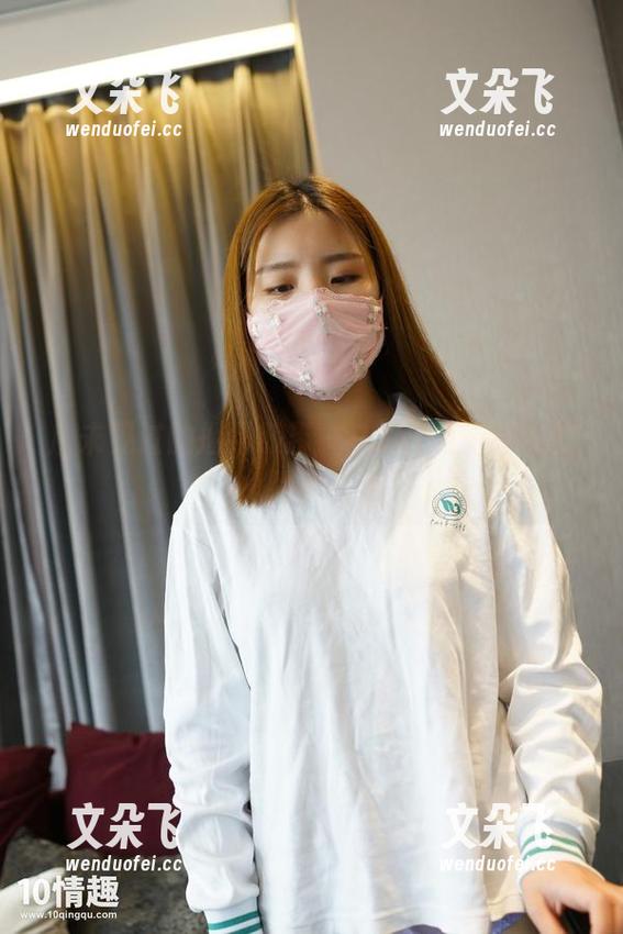 从未见过的捆绑胶带—ROSI最新图库的危险邀请函