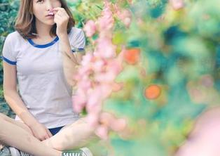 TGOD推女神 - 私房户外合集：施忆佳带着我走，走得无声无息，但每脚步都是新的。