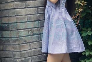 TouTiao头条女神 - 大蜜蜜的另类教室：每次图集更新都是一场身心的贯通！
