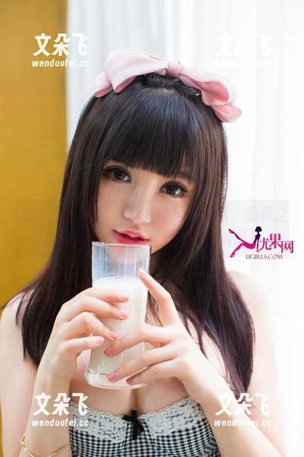 UGirls尤果网-杨乔之 UGirls尤果网 - 兔女郎风格尽显,杨乔之在图片中如何渗透原图的灵魂呢?