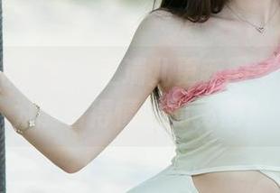 UGirls尤果网 - 王瑞儿更新图集：你真以为能看得懂她的秘密？