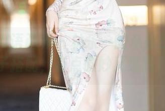 XIAOYU语画界 - 林乐一的私拍时光：袜子搭配，有点微妙又迷离？