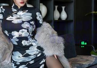 XINGYAN星颜社 - 私拍姐姐李丽莎：两姐妹，镜子多了，也能玩出新花样！