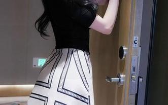 Xiuren秀人网 - 奈汐酱nice的作品，肤浅的制服挑衅了我的审美底线。