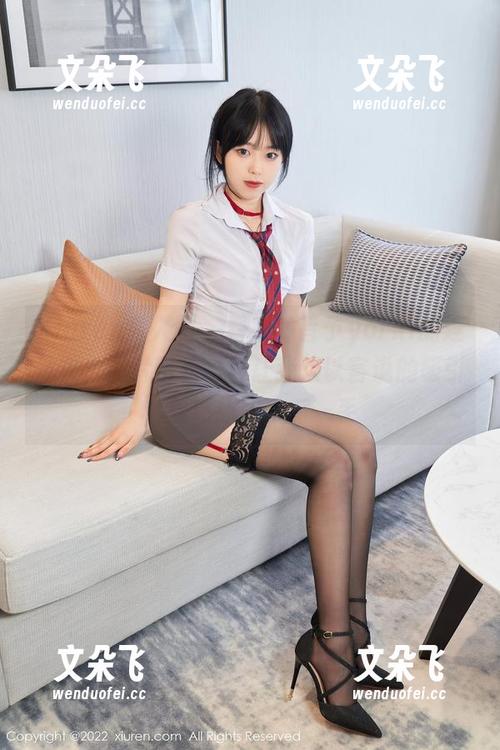 Xiuren秀人网 - 看！林昔予yorki的连体衣，图片带着一种让我难以言说的吸引，显然原图太有一手