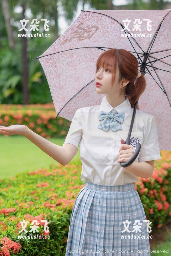 Xiuren秀人网 - 江真真图集：清纯从何而来？这个问题在这里层层叠叠。
