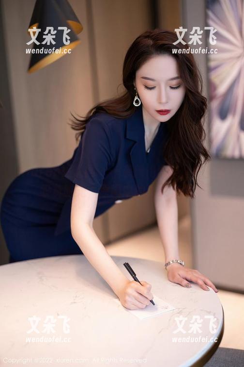 Xiuren秀人网 - 一袭旗袍合集，陆萱萱叹负时光，原图中的女人真美！