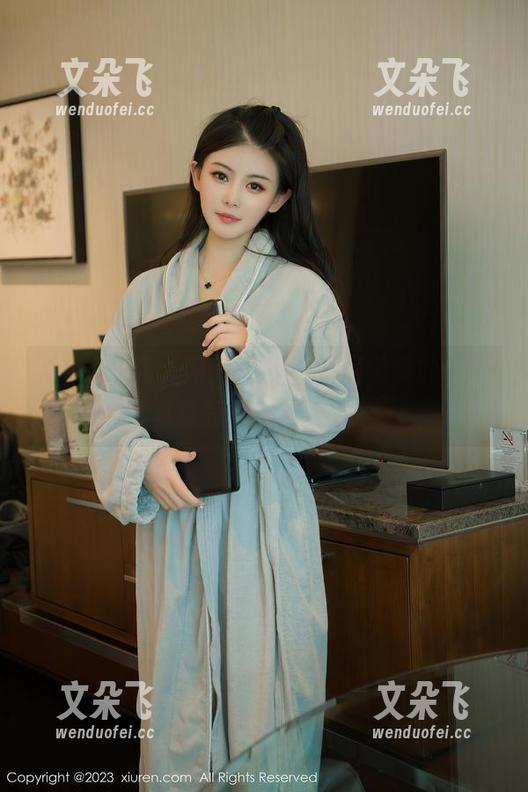 Xiuren秀人网 - 图库中，顾楚楚的修女写真竟是密室逃脱？