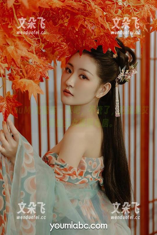 YouMi尤蜜荟-艾小青 YouMi尤蜜荟 - 来吧,不管了,这就是艾小青的玉女原图私房。