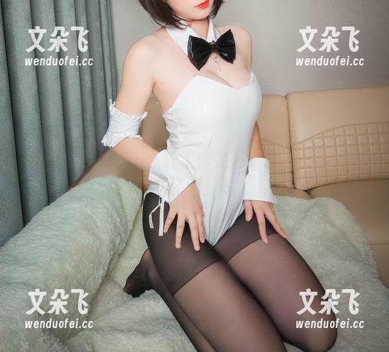 OL与w黑米粥w：让工作变得不那么无聊的写真集资源分享！