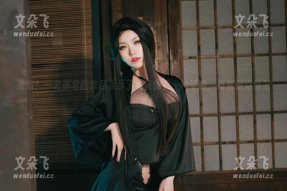 最新！一北亦北的作品展示了油亮的另一种可能，简直是滑溜溜的秀！