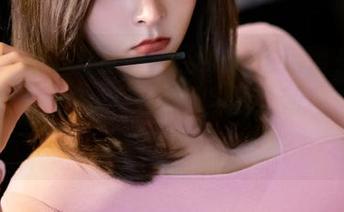 丽柜 - 兔子发觉瑜伽给她的生活带来了些特别的东西，合集点滴慢慢更新也想听听大家的想法！