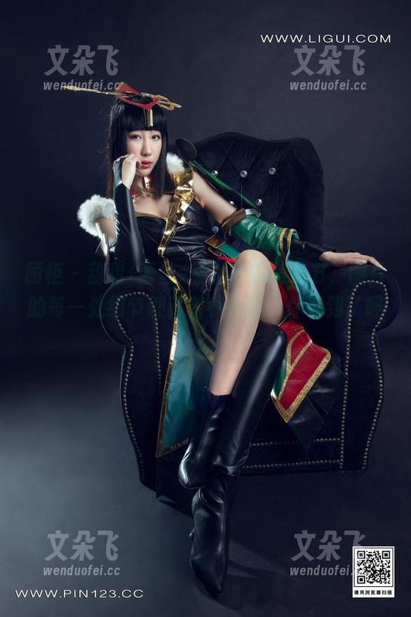 丽柜 - 甜甜+蕾丝=私拍的完美配方，图片的每一处细节都藏着小心思，你看到了吗？
