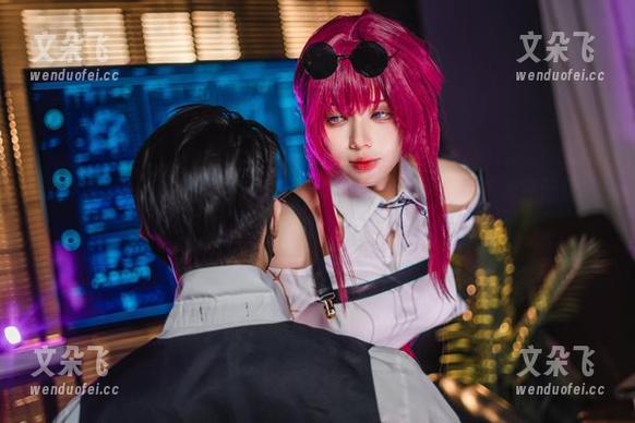 对对对，九言的双人写真，下载后一定要分享，不然我会记仇哦！