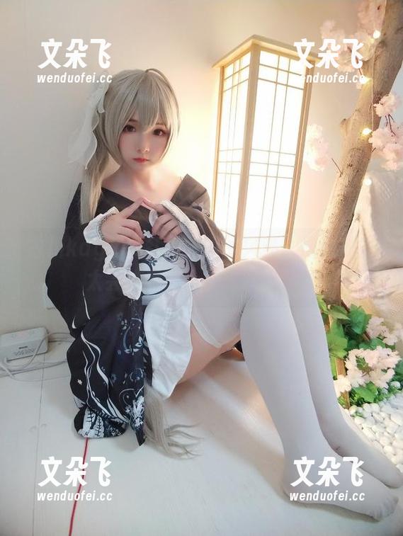 古川kagura红裙子里的风骚，原图简直太会挑逗了，快来拿资源。