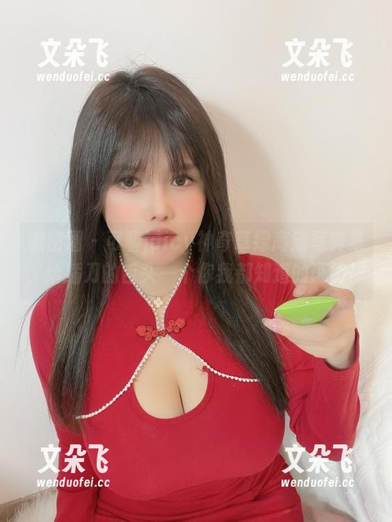 可馨juicy 微密圈 - 可馨juicy神奇草绿高清写真集,给插刀的舌头一个你我都知道的证明!