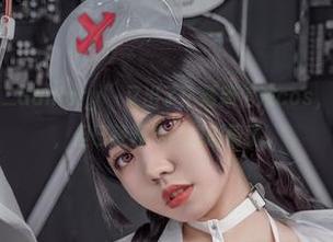 听说“啊日日_Ganlory”又出了个最新信浓cos，我虽然没看完，但已经开始瞎想剧情了。