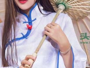 头条女神 - 快来看蔡楠的高清资源！西域湿娘似乎带着捉弄的气息，竟让我对水多了几分敬畏。