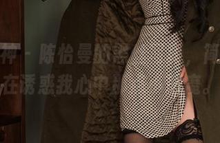 头条女神 - 陈怡曼的黑丝写真，简直像是在诱惑我心中那点小恶魔。
