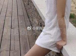 微密圈 - 最新：家有水墨老师的御姐图包，快拿起你的小本本记下笔记！