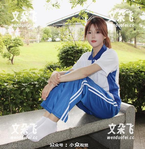小众视觉-思思姐 小众视觉 - 图集中的空姐:思思姐让人想一边喝咖啡一边飞在云端!