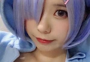 小野妹子w居家写真图集——她是不是把猫的洗澡日记放进去？
