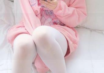 少女秩序 - 在小葵分享的体操服写真里，我发现一个新爱好——奇奇怪怪的姿势欣赏。