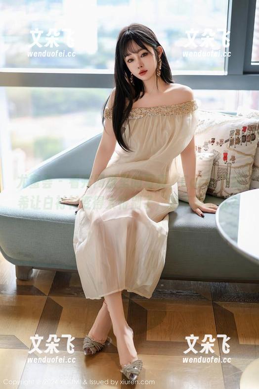 尤蜜荟-Carol周妍希 尤蜜荟 - 看完网盘里的写真,Carol周妍希让白衬衫变得太特别了,要不要试试?