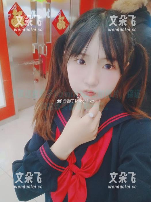 分享这套御子Yumiko皮衣的图片，保证你的现实都要站一边。