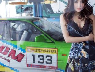 推女郎 - 一组清纯的全套作品，李丽莎闲散的碰巧和我眼里的微风，似乎是那么恰到好处。