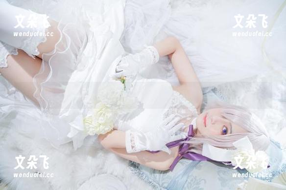 星野saori制服写真高清有理，不看白不看！