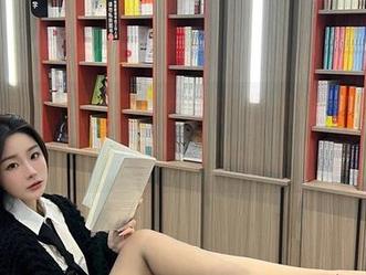 微密圈 - 是小逗逗的内衣作品集，高清到让我眼睛都在发光了！