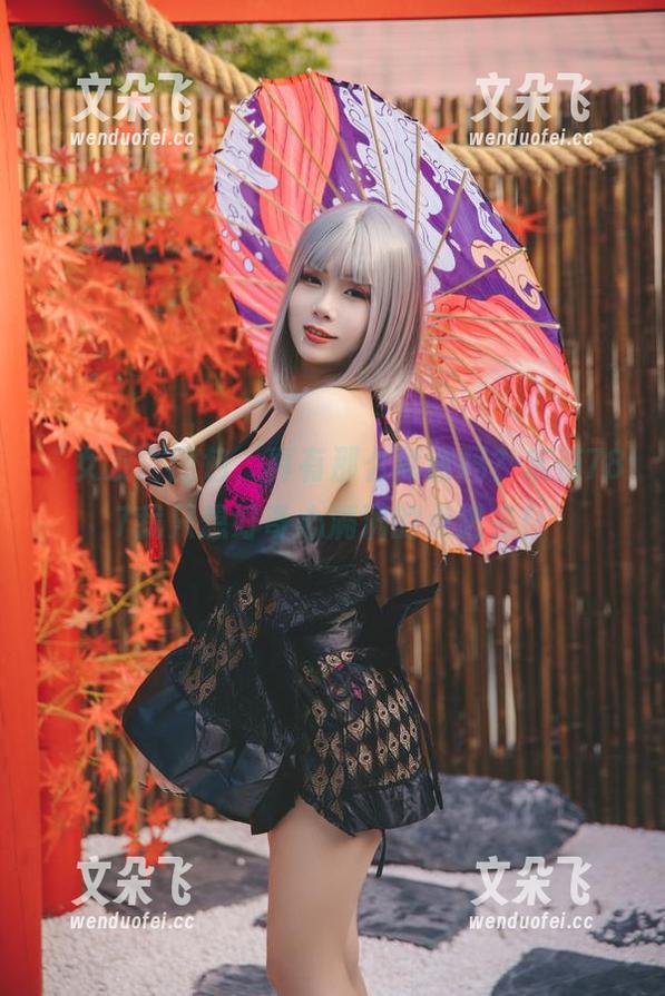“女友”图包，真有那么离谱吗？末夜787我只想好奇心满满的点进去！