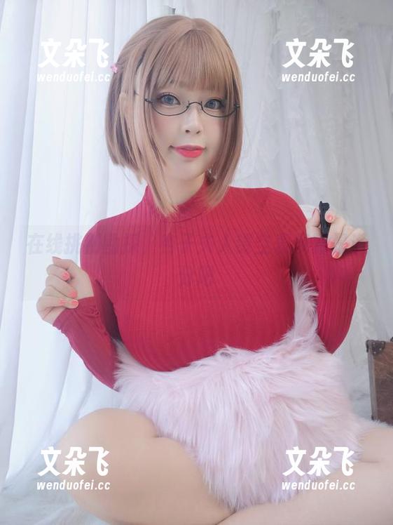 在线挑剔勘探，杏子夫人镂空表现算是满分吧