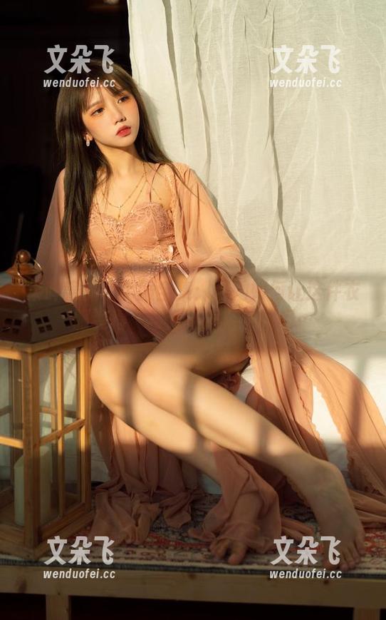 果咩酱的水手服全集：看她如何让这件衣服变得“与众不同”，呵呵…