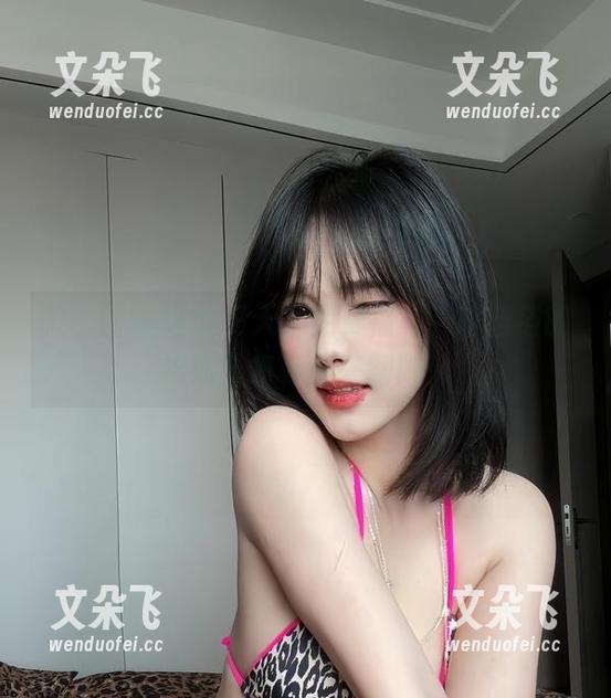 微密圈 - 这个冬天，免费福利！琳铛铛的棉袜合集等你来翻牌！