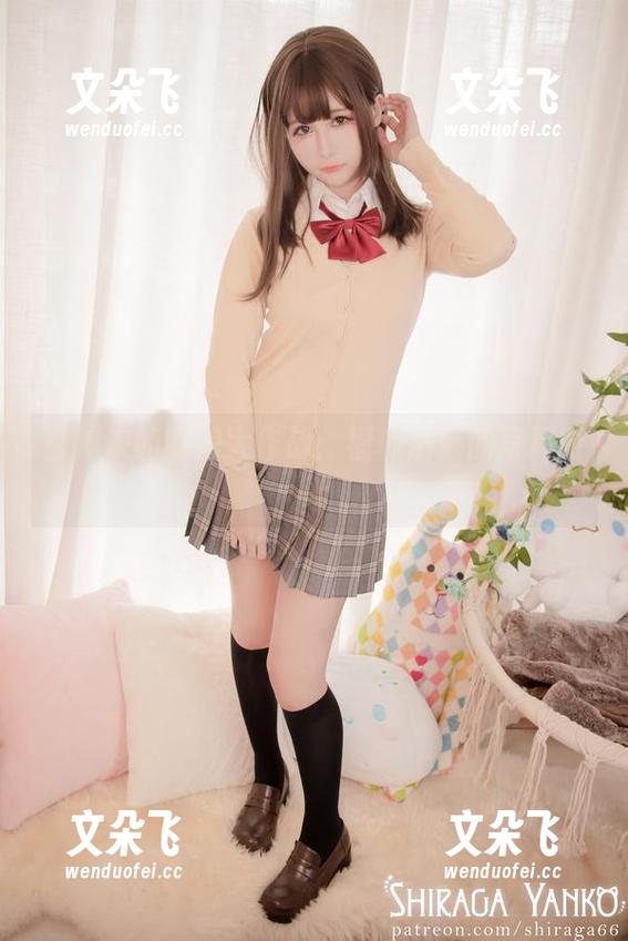 白神泱的厨娘大作战：福利满满的写真时光