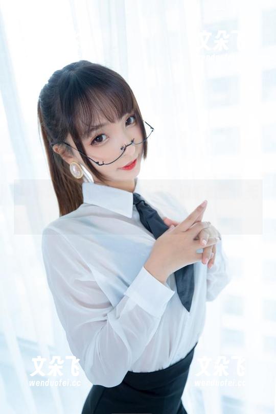 神乐坂真冬的美足，你只需闭眼想象，无圣光版图，直击灵魂！