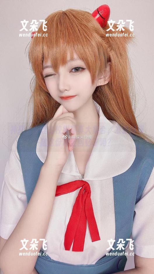 神探火狸狸的校服写真大集合，准备好跟随这份青涩回忆了吗？