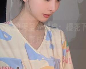 紫氯氯带来的无圣光盛典：樱花下，少女心事成合集！