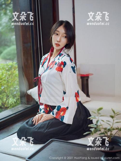 花漾show-小海臀Rena 花漾show - 一号美图,二号牛仔裤,三号小海臀Rena,全在这套图里,算你赚到了!