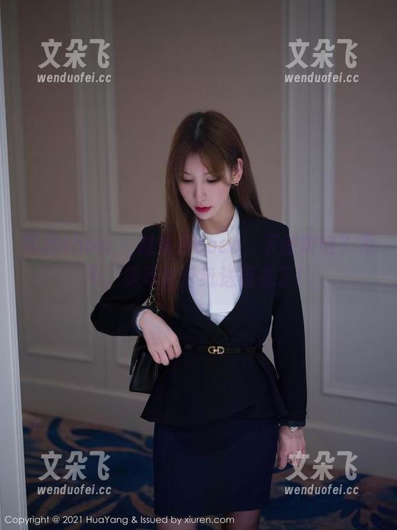 花漾show - 赵惟依coco，天使降临？不不，是写真壁纸送福来了！