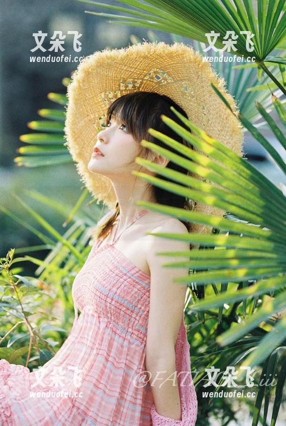 迷之呆梨的夏末私拍——当梨子遇上海风，果然是微风不燥啊！