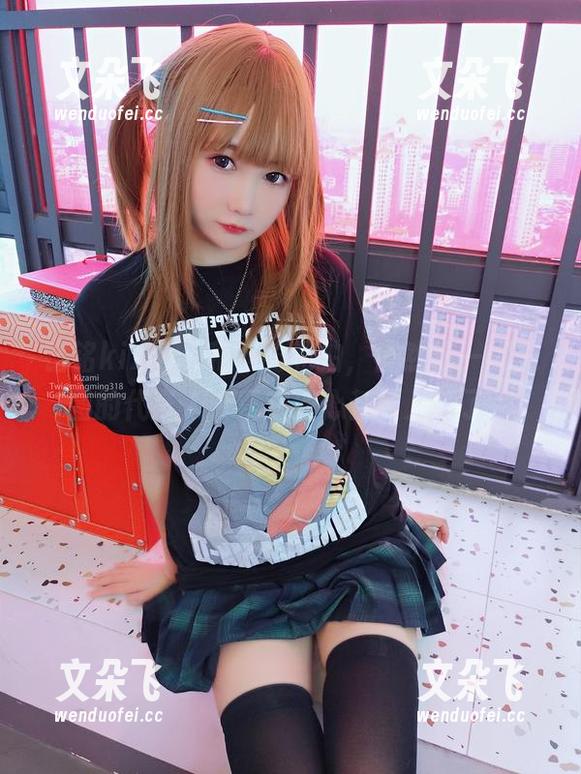 铭铭kizami 铭铭kizami和服的私拍,俨然新一代美图的代言人,喜欢到心都要入戏了。