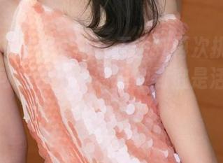 青豆客 - 美图更新！王语纯再次挑战和服搭配，可我真心不知道她到底是活在哪个次元的。