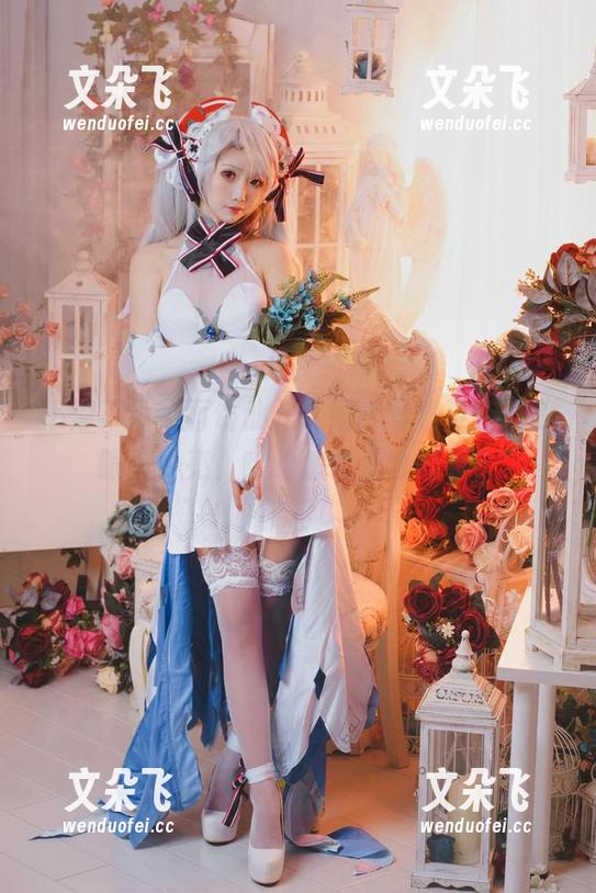 不得不说，面饼仙儿这婚纱写真更新让我眼前一亮，哈哈怎么那么好看？